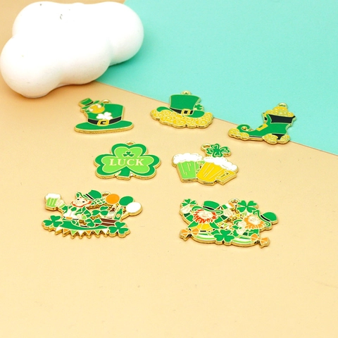 St Patrick's Day Lucky Clover DIY Jewelry Charms Zinc Alloy Enamel Green Hat Leprechaun Pendants For Necklace Keychain Making