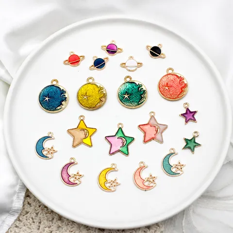 DIY Stern Mond Planet Emaille Legierung Charms Für Schmuckherstellung Bunte Galaxie Saturn Sichel Anhänger Bastelzubehör