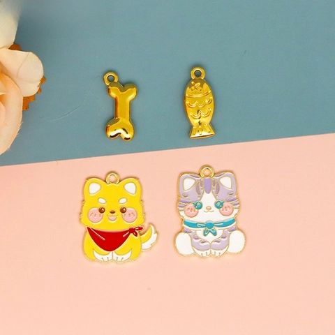 Alloy Enamel Animal Charms For Jewelry Making DIY Cat Dog Fish Bone Pendant For Necklace Keychain Handcrafted Material Accessories