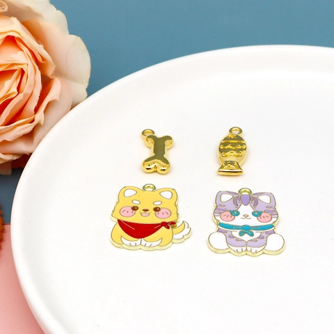 Cartoon Animal Cat Dog Fish Bone DIY Jewelry Charms Alloy Enamel Pendants For Necklace Bracelet Keychain Making Cute