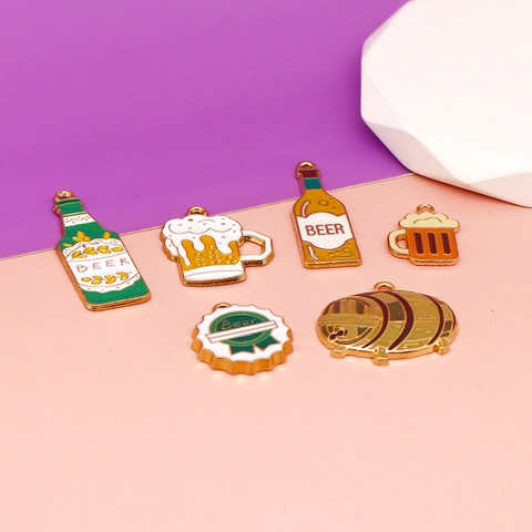 Oktoberfest DIY Jewelry Accessories Cartoon Zinc Alloy Enamel Beer Bottle Mug Cap Barrel Charms Pendant For Keychain Necklace Making