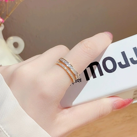 Goldplattierter Kupfer Ring Zweireihiger Zirkonia Verstellbar Offen Lagendesign Modeschmuck Für Damen Elegantes Geschenk