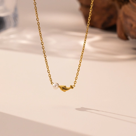 Collier Künstliche Perle Dauphin Acier Titane Plaqué Or Pendentif Animal Élégant Bijoux Pour Femmes