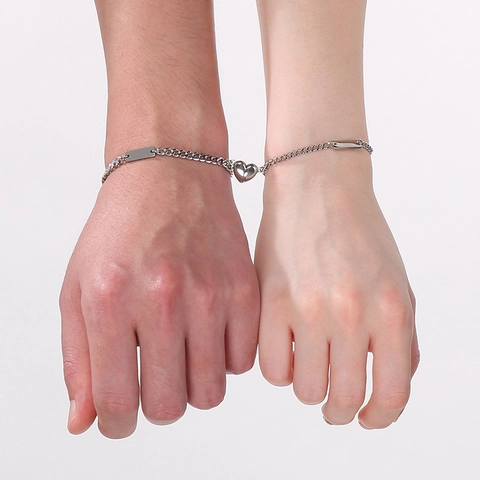 Magnetic Couple Bracelet Set Stainless Steel Matching Heart Bracelets For Men Women Engravable Titanium Steel Jewelry Gift
