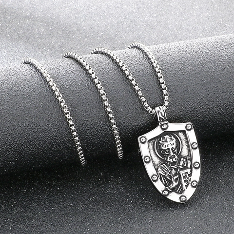Colgante de Escudo Religioso de Acero Inoxidable Vintage para Hombre Retro Sagrado Corazón Cruz San Nicolás Tótem Amuleto Joyería