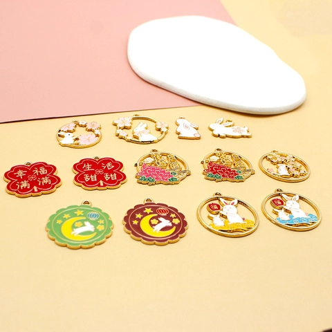 Colgantes de Esmalte de Aleación de Luna y Conejo del Festival del Medio Otoño DIY para Hacer Joyas Amuletos de Corona de Flores de Estilo Chino