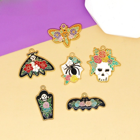 Gothic Halloween Σμάλτο Κράμα Ψευδαργύρου Charms Σκοτεινά Λουλούδια Νεκροκεφαλή Αράχνη Πεταλούδα Φέρετρο Μενταγιόν για DIY Αξεσουάρ Κατασκευής Κοσμημάτων