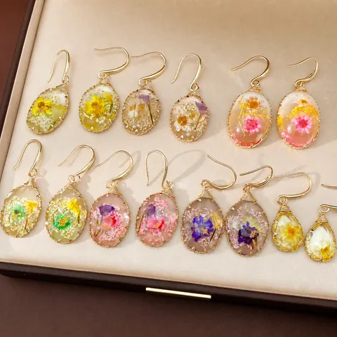 Pastoral Resin Dried Flower Drop Earrings For Women Oval Teardrop Multicolor Floral Earrings Gold Copper Fashion Jewelry Gift