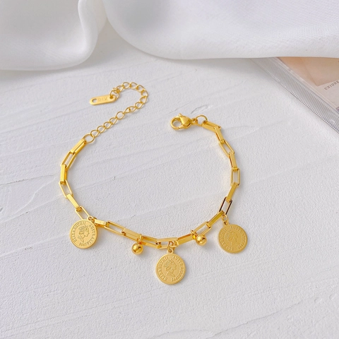 Bracelet à Maillons Vintage Pièce Reine Elizabeth II Or Acier Inoxydable Lettre Initiale Bijoux Hip Hop pour Femmes