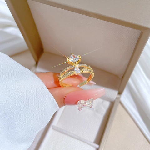 Anello Aperto A Doppio Strato Rame Placcato Oro 18K Zircone Quadrato Pera Micro Pavé Gioielli Regolabili Da Donna