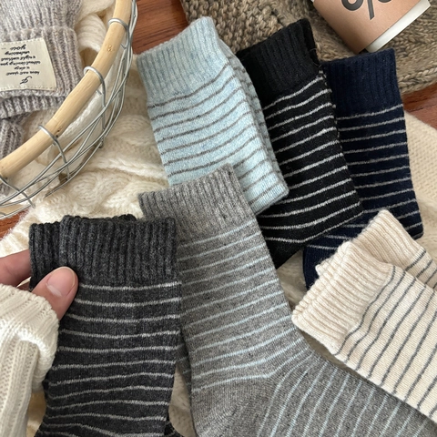 Damen Crew Socken Wollmischung Gestreift Dick Warm Gestrickt Retro Vintage Wadenlang Lässig Winter Herbst Weich Bequem Mode
