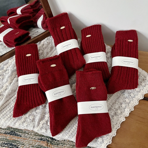 Women Christmas Wool Blend Knitted Socks Thick Thermal Winter Mid Calf Red New Year Style Metal Decorative Button