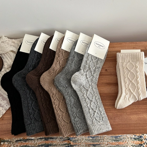 Winter Warme Wollen Mix Halverwege De Kuit Sokken Dikke Kabelbrei Ruitjespatroon Japanse Stijl Retro Casual Vrouwen