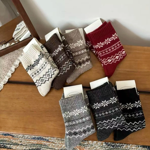 Damen Wollmischung Socken Nordisch Fair Isle Schneeflocke Geometrisch Dick Warm Winter Retro Crew Socken Gemütlich