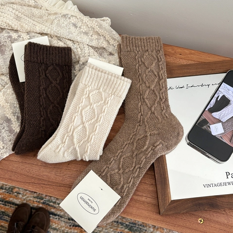 Winter Warme Wollen Mix Halverwege De Kuit Sokken Dikke Kabelbrei Ruitjespatroon Japanse Stijl Retro Casual Vrouwen