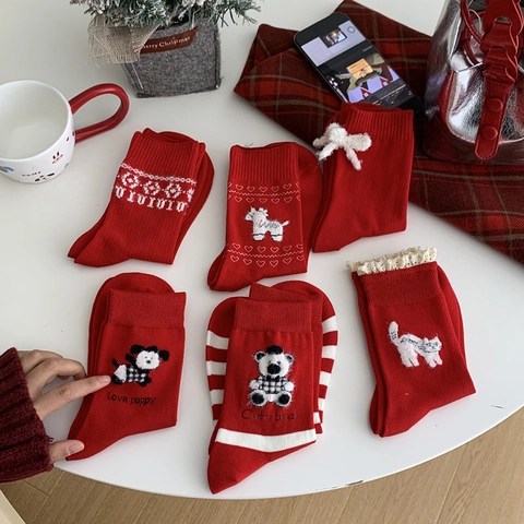 Rote Mittlere Socken Gekämmte Baumwolle Atmungsaktiv Tierstickerei Schleife Festliche Weihnachten Neujahr Damen Accessoire