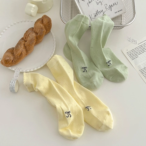 Damen Crew Socken Gekämmte Baumwolle Hohlmuster Atmungsaktiv Schleife Stickerei Rüschenrand Süßer Lolita Stil