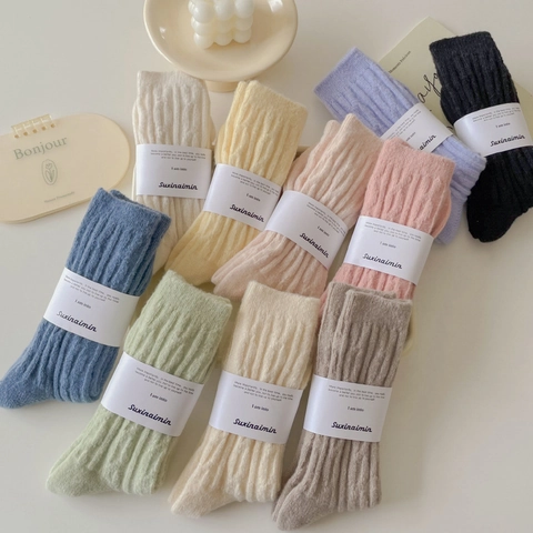 Women Wool Blend Crew Socks Thick Warm Ribbed Cable Knit Solid Color Winter Mid Calf Stockings Soft Casual