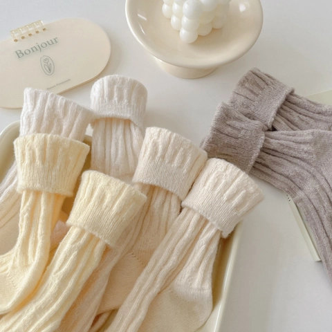 Women Wool Blend Crew Socks Thick Warm Ribbed Cable Knit Solid Color Winter Mid Calf Stockings Soft Casual