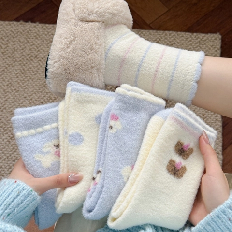Women Thickened Warm Plush Fleece Mid Calf Socks Cute Cartoon Dog Bear Pattern Soft Breathable Winter Sleep House Socks