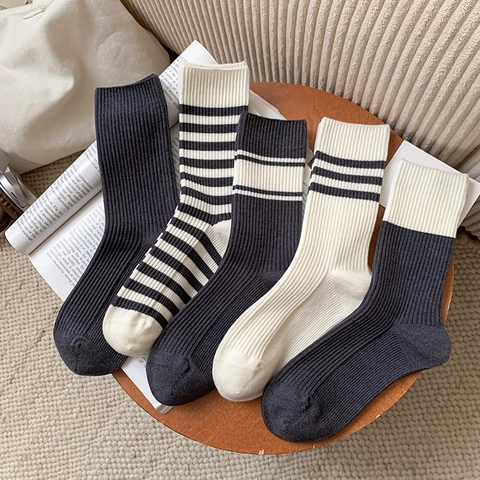Damen Socken Mittelhoch Viskosemischung Rippstrick Gestreift Farblock Atmungsaktiv Lässig Koreanischer Stil Herbst Winter