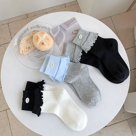 Calcetines De Media Caña Con Volantes Para Mujer Algodón Peinado Color Block Botón Decorativo Estilo Coreano Preppy Suave Transpirable