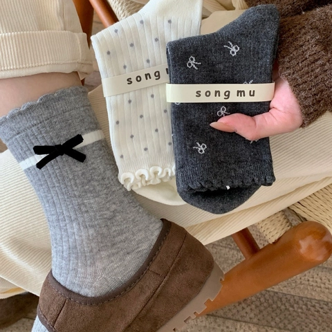 Damen Crew Socken Gekämmte Baumwolle Schleife Punktmuster Rüschen Saum Koreanischer Stil Atmungsaktiv Weich Modisch Alltag