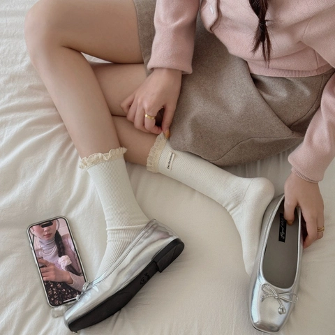 Women Crew Socks Cotton Ribbed Knit Lace Trim Sweet Japanese Style Letter Label Breathable Solid Color Soft