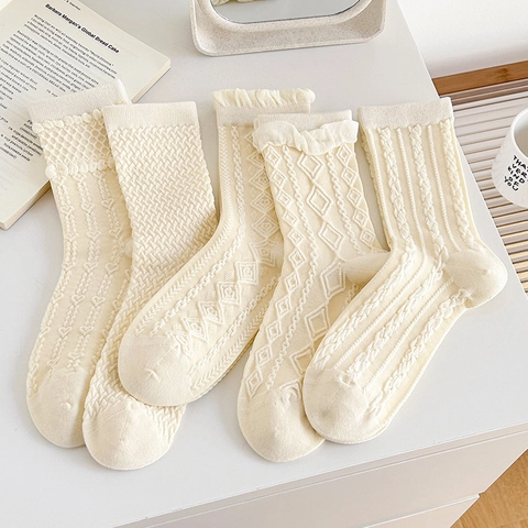 Women Crew Socks Combed Cotton Cable Knit Argyle Textured Seamless Toe Japanese JK Style Retro Cream White