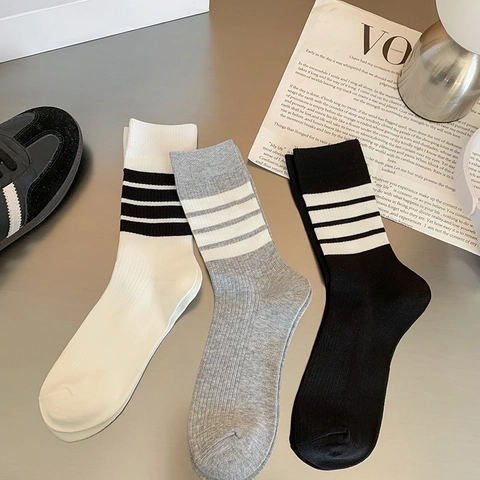 Damen Crew Socken Baumwollmischung Gestreift Rippenstrick Atmungsaktiv Elastisch Lässig Sportlich Preppy-Stil Mittlere Wadenlänge