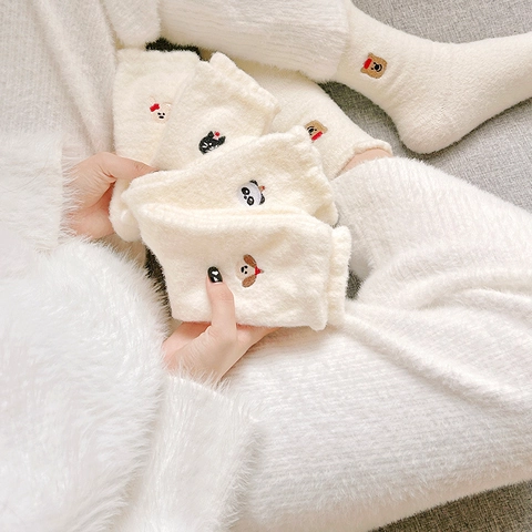 Calze Da Notte In Peluche Inverno Donna Pile Corallo Spesso Caldo Calze Da Terra Ricamo Animali Cartone Animato