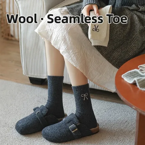 Women Mid-Calf Socks Wool Blend Thickened Warm Winter Embroidered Bow Seamless Toe Japanese Style Versatile Fashion