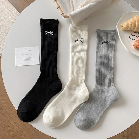 Chaussettes Slouch Coton Côtelé Noeud Brodé Respirant Style Japonais Doux Chaussettes Mi-Mollet Pour Femmes
