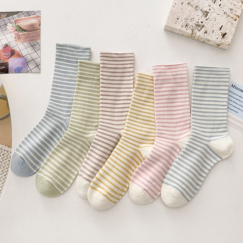 Women Striped Slouch Crew Socks Cotton Breathable Sweat Absorbent Soft Striped Pattern Candy Color Casual Maternity Style