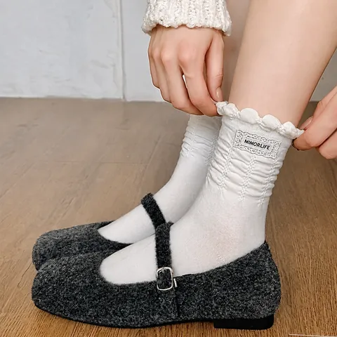 Women Sweet Mid-Calf Ruffle Socks Solid Color Lettuce Edge Ribbed Cotton Blend Slouch Socks Fashion Patch Decor Hosiery