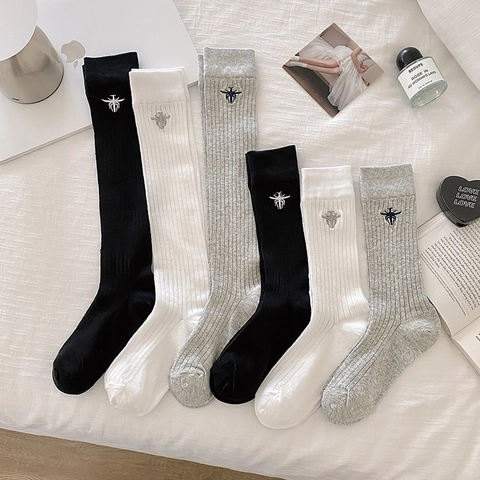 Women Ribbed Calf Socks Cotton Bow Bee Embroidery Japanese Style Breathable Mid Tube Slouch Socks Solid Color Hosiery