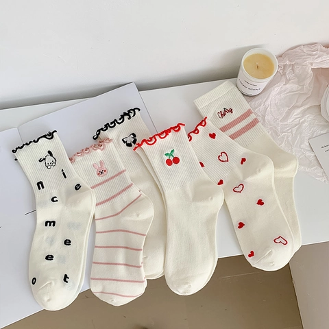 Damen Crew Socken Baumwollmischung Rüschenrand Stickerei Japanischer Süßer Stil Kawaii Cartoon Muster Herz Kirsche Hase