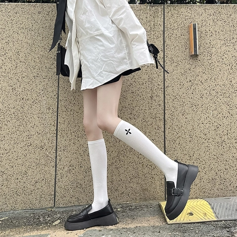 Chaussettes Plissées Mélange De Coton Mi-Mollet Avec Broderie Fleur Style Académie Japonaise JK Mode Pour Femmes