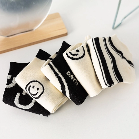 Chaussettes Courtes Femmes Mélange Coton Respirant Absorbant La Sueur Smiley Rayures Coupe Basse Confort Décontracté