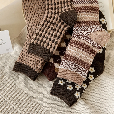 Women Mid Calf Socks Wool Blend Warm Thickened Retro Ethnic Pattern Argyle Floral Winter Casual Breathable Fashion