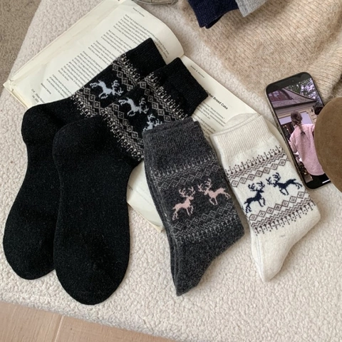 Women Mid Calf Socks Wool Blend Warm Thick Thermal Knit Christmas Reindeer Fair Isle Nordic Snowflake Winter