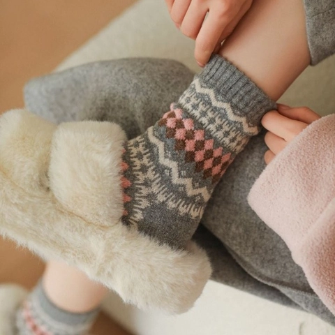 Klassische Nordische Socken Aus Wollmischung Fair Isle Muster Dicke Gestrickte Crew Socken Mit Rauten Für Damen