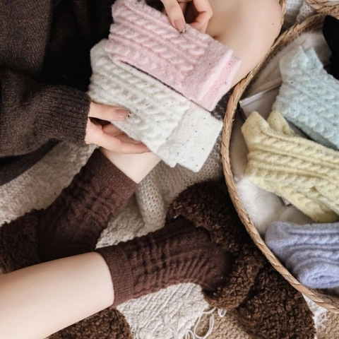 Damen Wadenlange Socken Dick Warm Zopfmuster Samt Winter Gemütlich Hausstrümpfe Einfarbig Konfetti Garn Weich Komfort