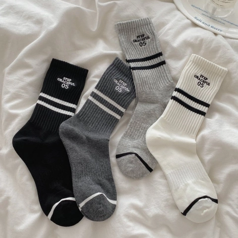 Damen Crew Socken Gekämmte Baumwolle Gestreift Gerippt Sportlich Retro Bestickt Atmungsaktiv Weich Freizeit