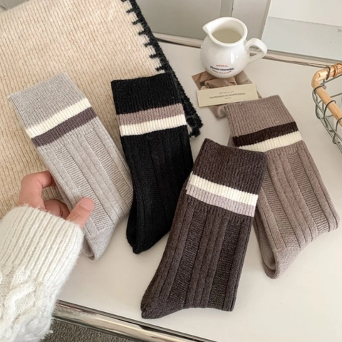 Damen Dicke Warme Crew Socken Acrylmischung Rippstrick Streifenmanschette Lässig Retro Mittelhoch Thermosocken Winter