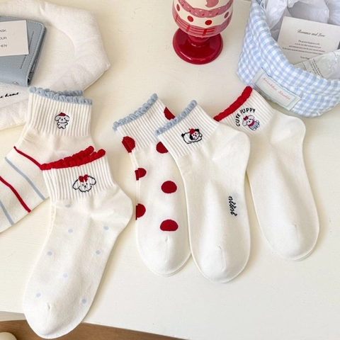 Süße Damen Crew Socken Gekämmte Baumwolle Cartoon Welpen Stickerei Rüschenbesatz Atmungsaktiv Weich Punktmuster Streifen Kawaii Stil