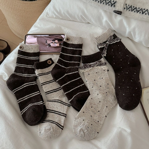 Damen Wadenhohe Socken Japanisch Retro Gestreift Punkt Wollmischung Warm Winter Strick Mit Schleife Knopf