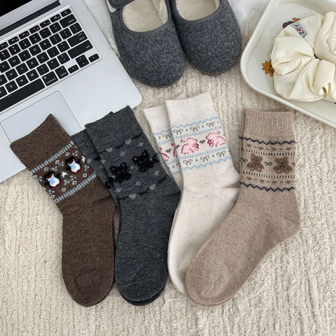 Women Winter Crew Socks Thickened Warm Acrylic Polyester Blend Cartoon Animal Bear Cat Rabbit Penguin Japanese Style Vintage