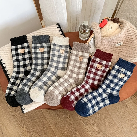 Chaussettes Mi-Mollet À Carreaux Broderie Ours Bord À Volants Maille Thermique Style Vintage Pour Femmes