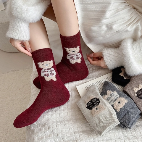 Women Wool Blend Knitted Crew Socks Cartoon Bear Jacquard Thickened Warm Japanese Preppy Style Winter Mid Calf Hosiery